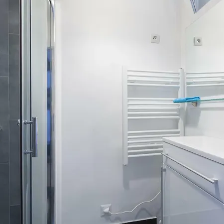 Charming 30m² Disctrict Of Batignolles *