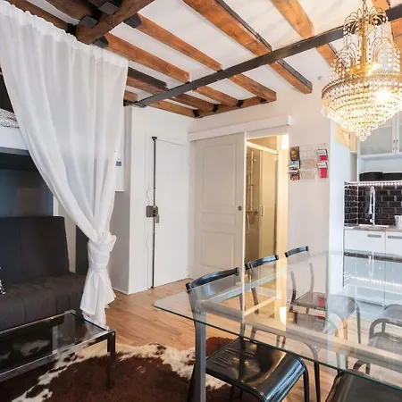 Charming 30m² Disctrict Of Batignolles Paris
